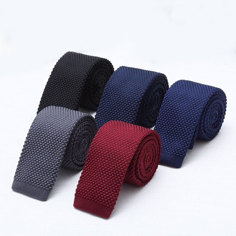 Dasi Rajut Hitam Putih Solid 6 - Men Formal Wear With Tie ulasan dan harga